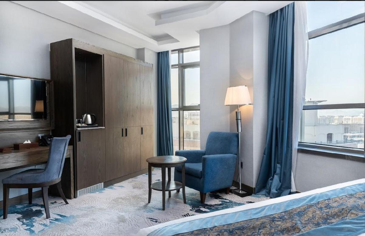 View Al Madinah Hotel المدينة المنورة المظهر الخارجي الصورة